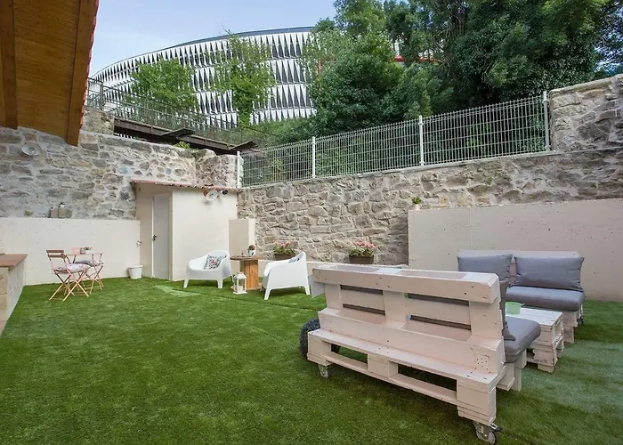 Dulcelia Bilbao. Relax Y Confort En La Ria .Ebi-873